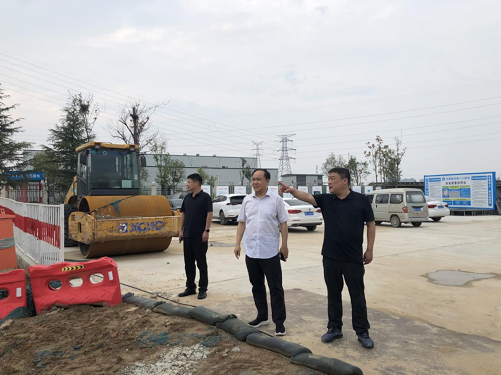 爱游戏平台 - 官网ID注册_ | 会员账号平台中心党委委员、副总经理张岩到侯寨新镇区安置区调研项目建设工作